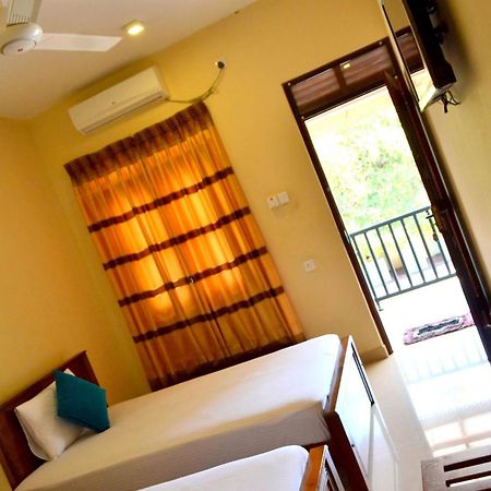 Ud Garden Hotel Kataragama Exterior photo