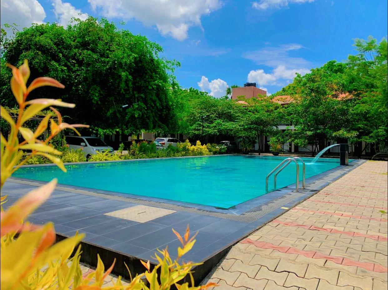 Ud Garden Hotel Kataragama Exterior photo