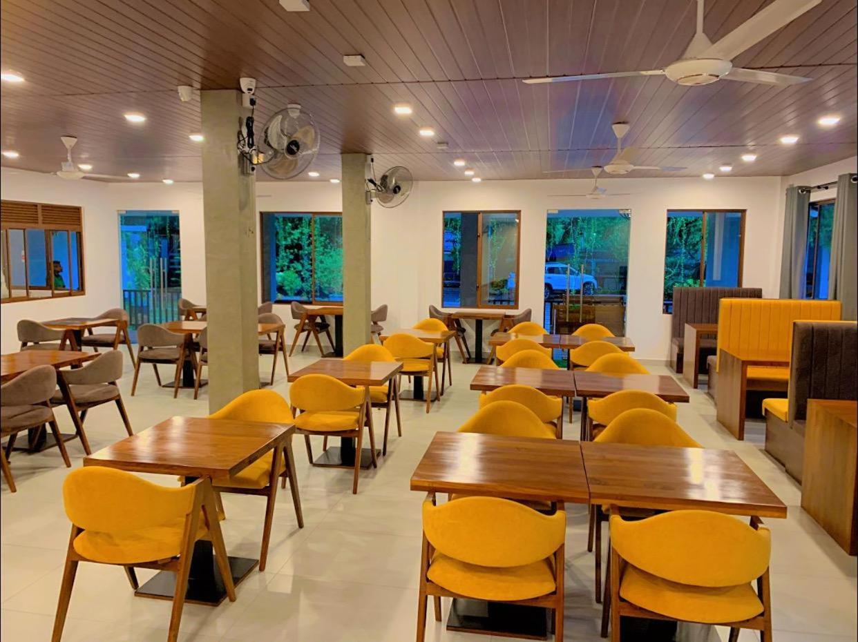 Ud Garden Hotel Kataragama Exterior photo
