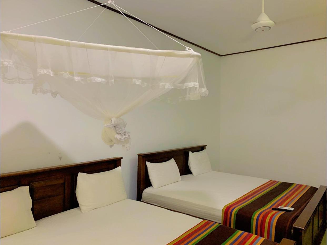 Ud Garden Hotel Kataragama Exterior photo