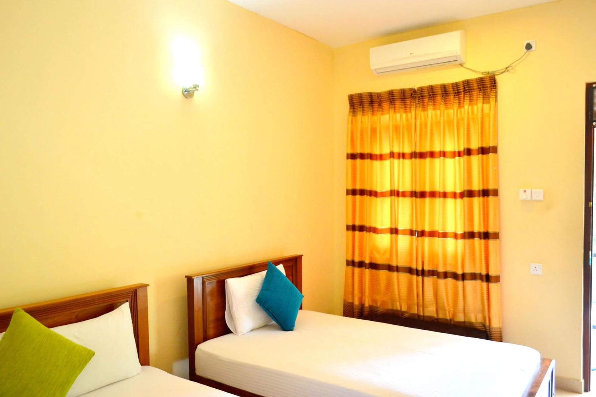 Ud Garden Hotel Kataragama Exterior photo