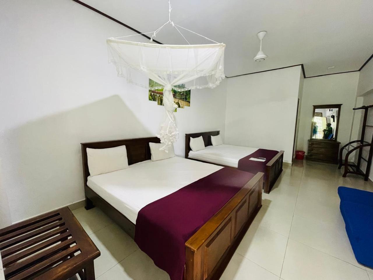 Ud Garden Hotel Kataragama Exterior photo